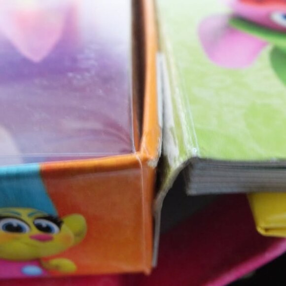 My Busy Books , Trolls , Dreamworks , Storybook And 12 Figurines - Picture 7 of 7